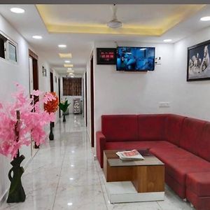 Galaxy Inn Hotel